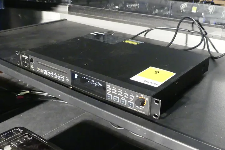DENON - Professional CD/Media Player Modell: DN-501C